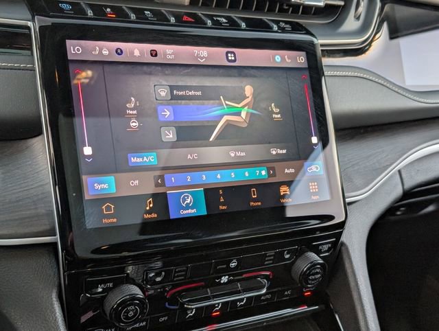 Used 2022 Jeep Grand Cherokee Limited 4xe image 19