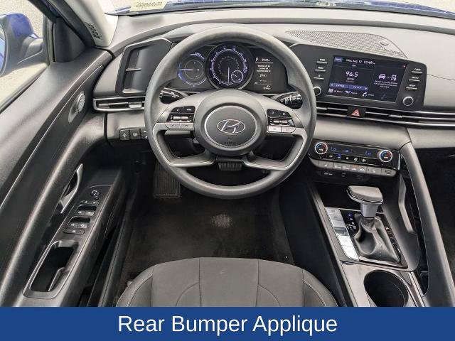 Used 2022 Hyundai Elantra Blue FWD image 14