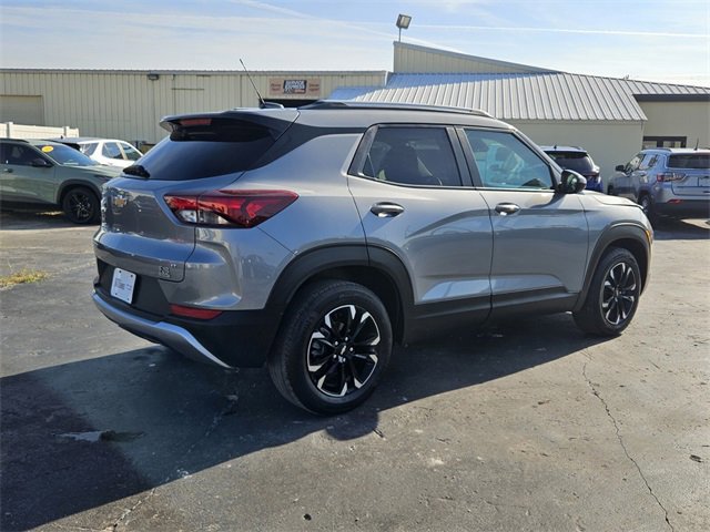 Used 2023 Chevrolet TrailBlazer LT image 4