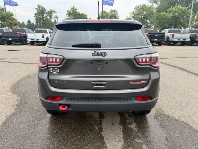 Used 2019 Jeep Compass Trailhawk AWD/4WD image 9
