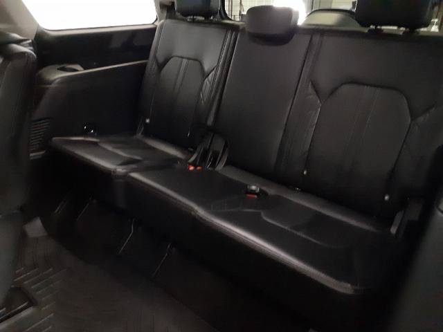 Certified 2019 Ford Expedition Platinum AWD/4WD image 10