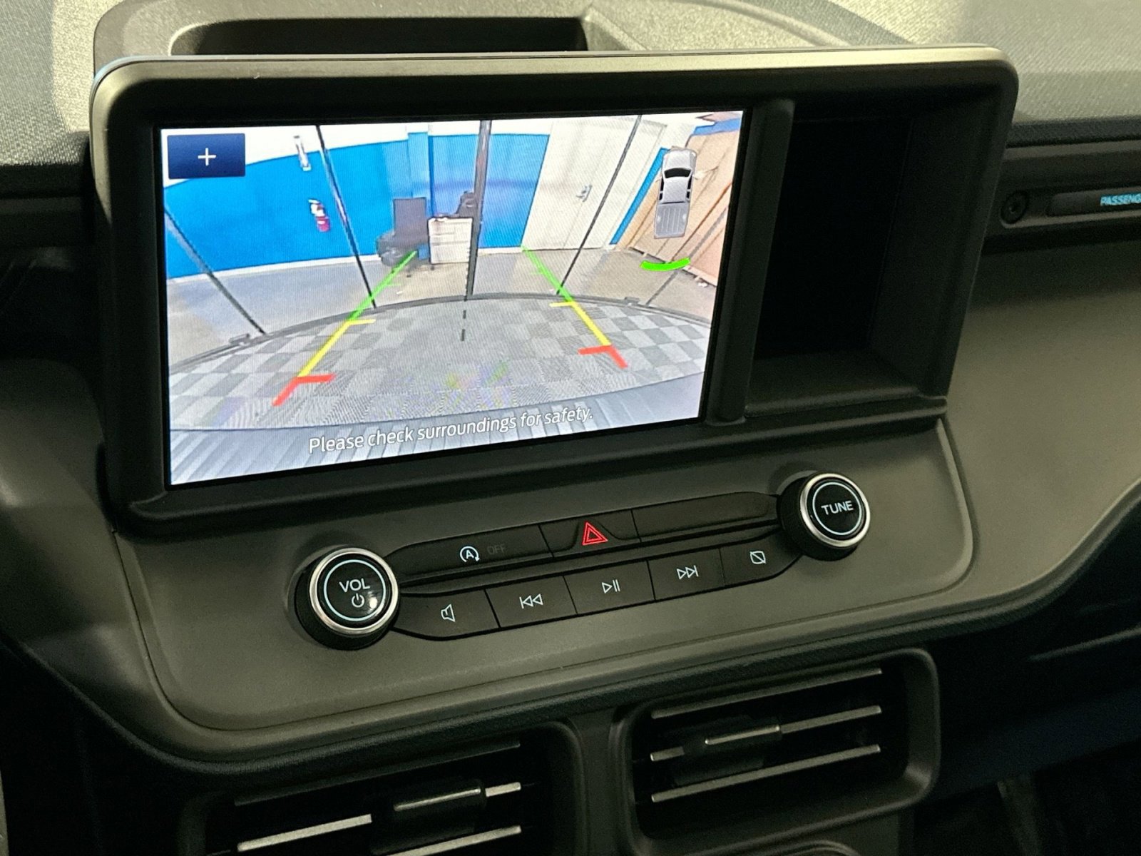 Certified 2024 Ford Maverick Tremor w/ Tremor Off-Road Package AWD/4WD image 23