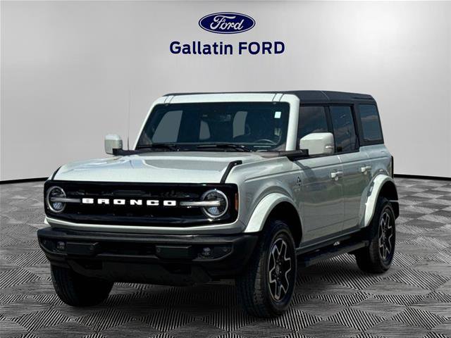 Certified 2024 Ford Bronco Outer Banks AWD/4WD image 1