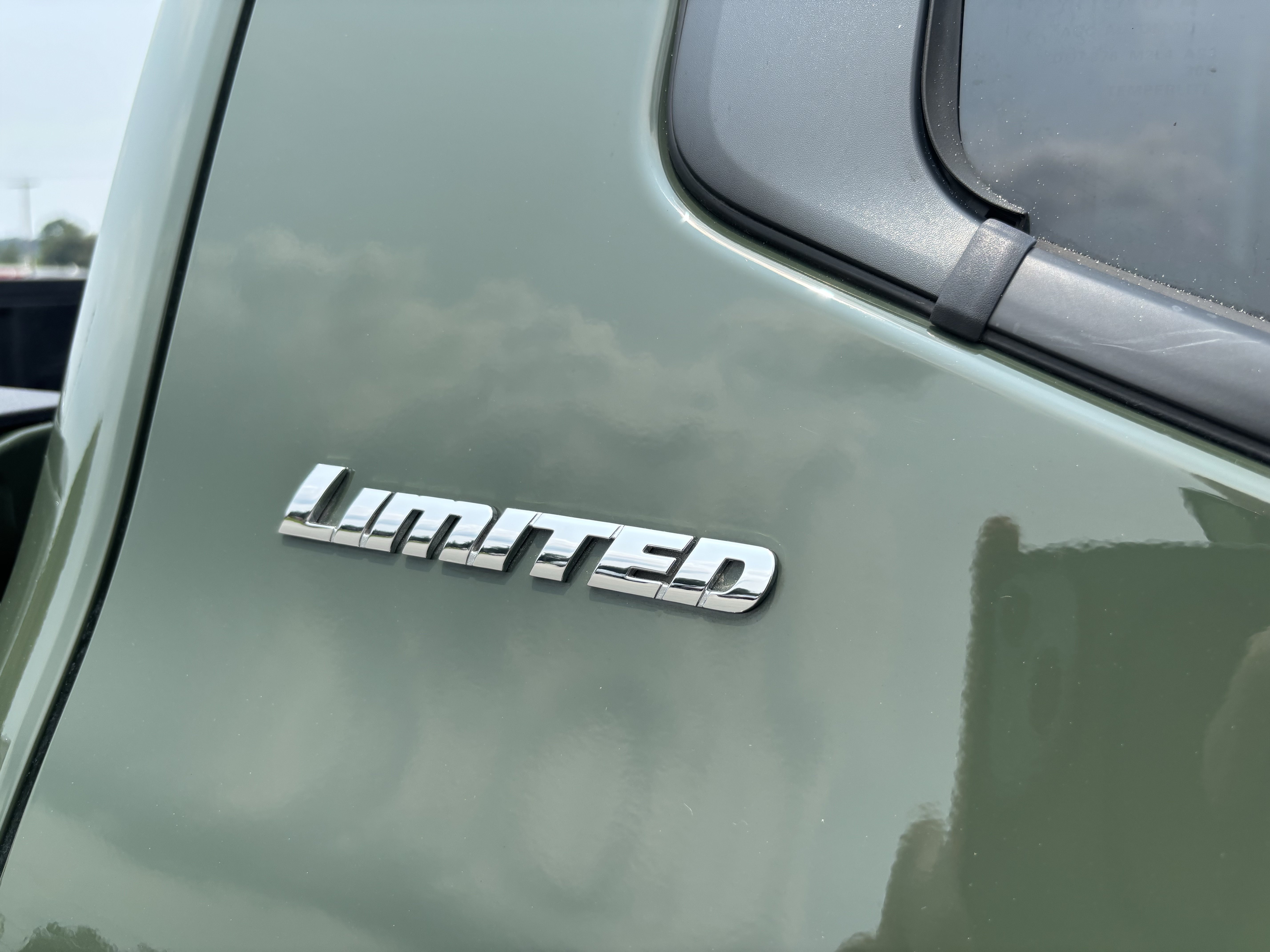 Used 2022 Toyota Tundra Limited AWD/4WD image 33