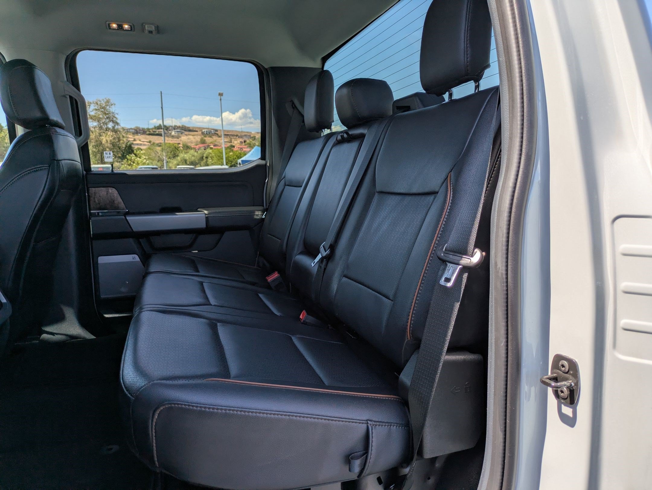 Certified 2025 Ford F250 Lariat AWD/4WD image 29