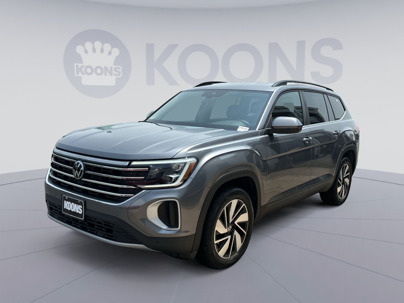 Used 2025 Volkswagen Atlas SE AWD/4WD image 5