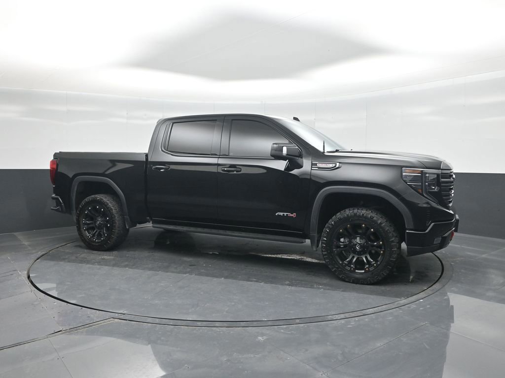 Used 2022 GMC Sierra 1500 AT4 w/ AT4 Premium Package image 8