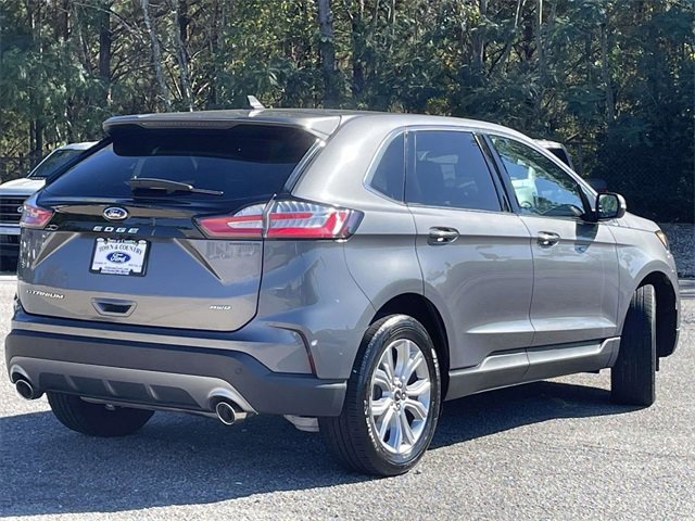 Certified 2024 Ford Edge Titanium image 5