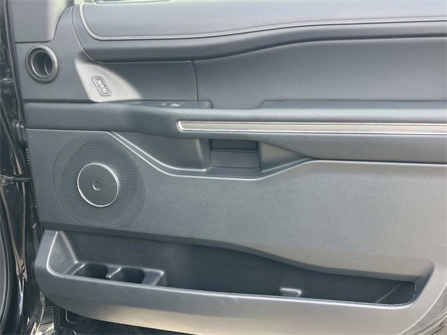 Certified 2024 Ford Expedition Max XLT image 24