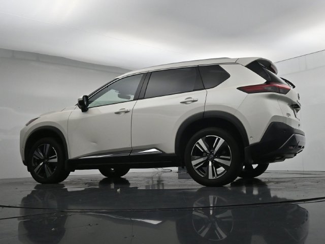 Used 2023 Nissan Rogue SL w/ SL Premium Package AWD/4WD image 35