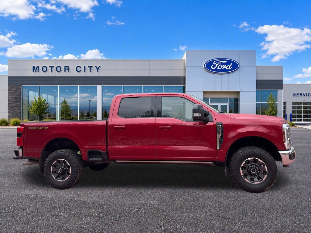 Certified 2024 Ford F250 Lariat w/ Lariat Ultimate Package AWD/4WD image 9