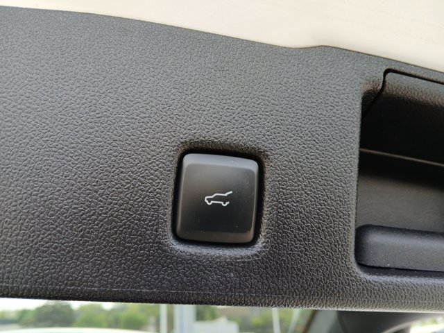Certified 2021 Ford Escape Titanium w/ Titanium Premium Package FWD image 25