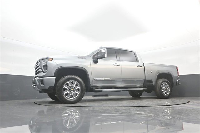 Used 2026 Chevrolet Silverado 2500 High Country w/ Technology Package image 27