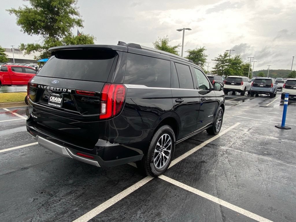 Certified 2025 Ford Expedition Platinum AWD/4WD image 7