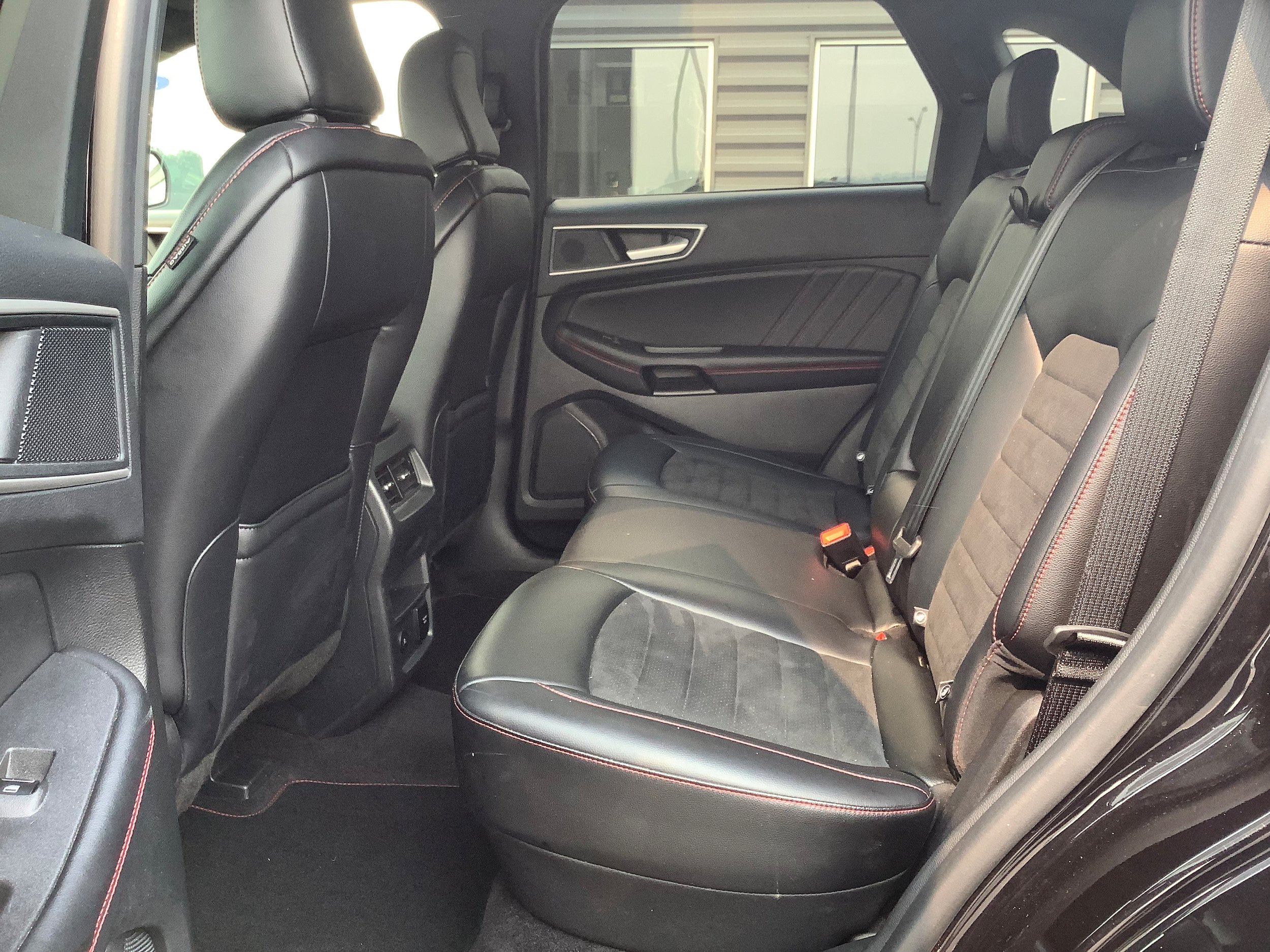 Certified 2024 Ford Edge ST-Line w/ Cargo Accessory Package AWD/4WD image 12