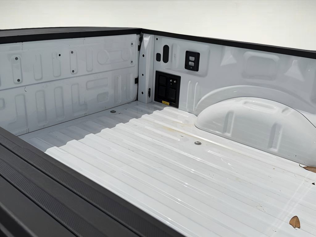 Certified 2025 Ford F150 Lightning XLT AWD/4WD image 24