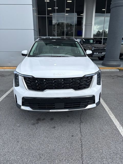 Used 2025 Kia Sorento SX image 4