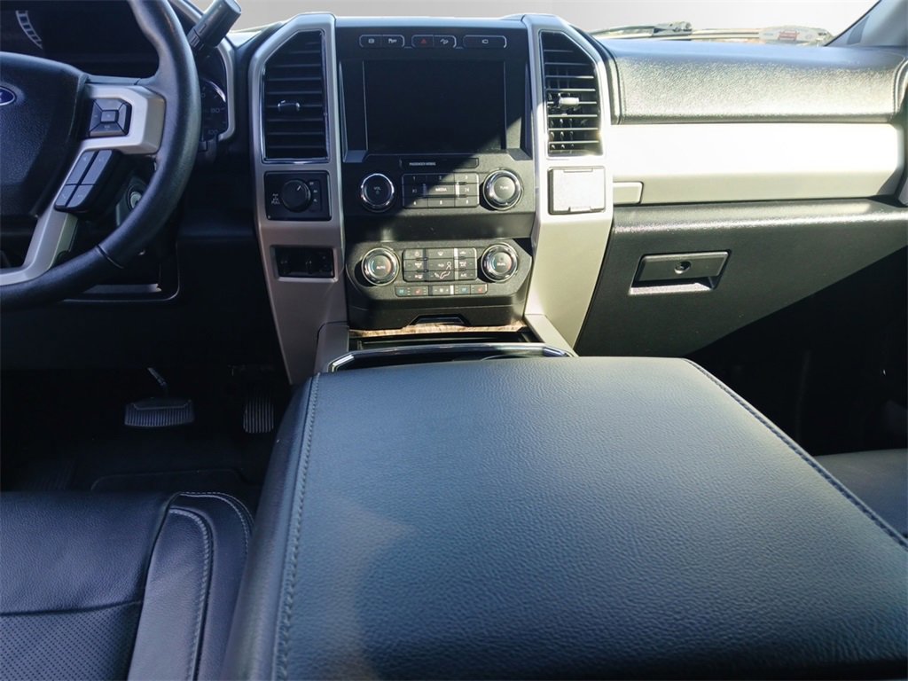 Certified 2019 Ford F250 Lariat w/ Chrome Package image 12