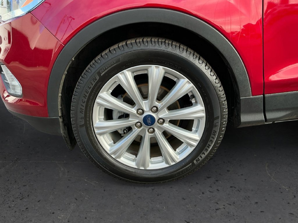 Certified 2019 Ford Escape SEL FWD image 13