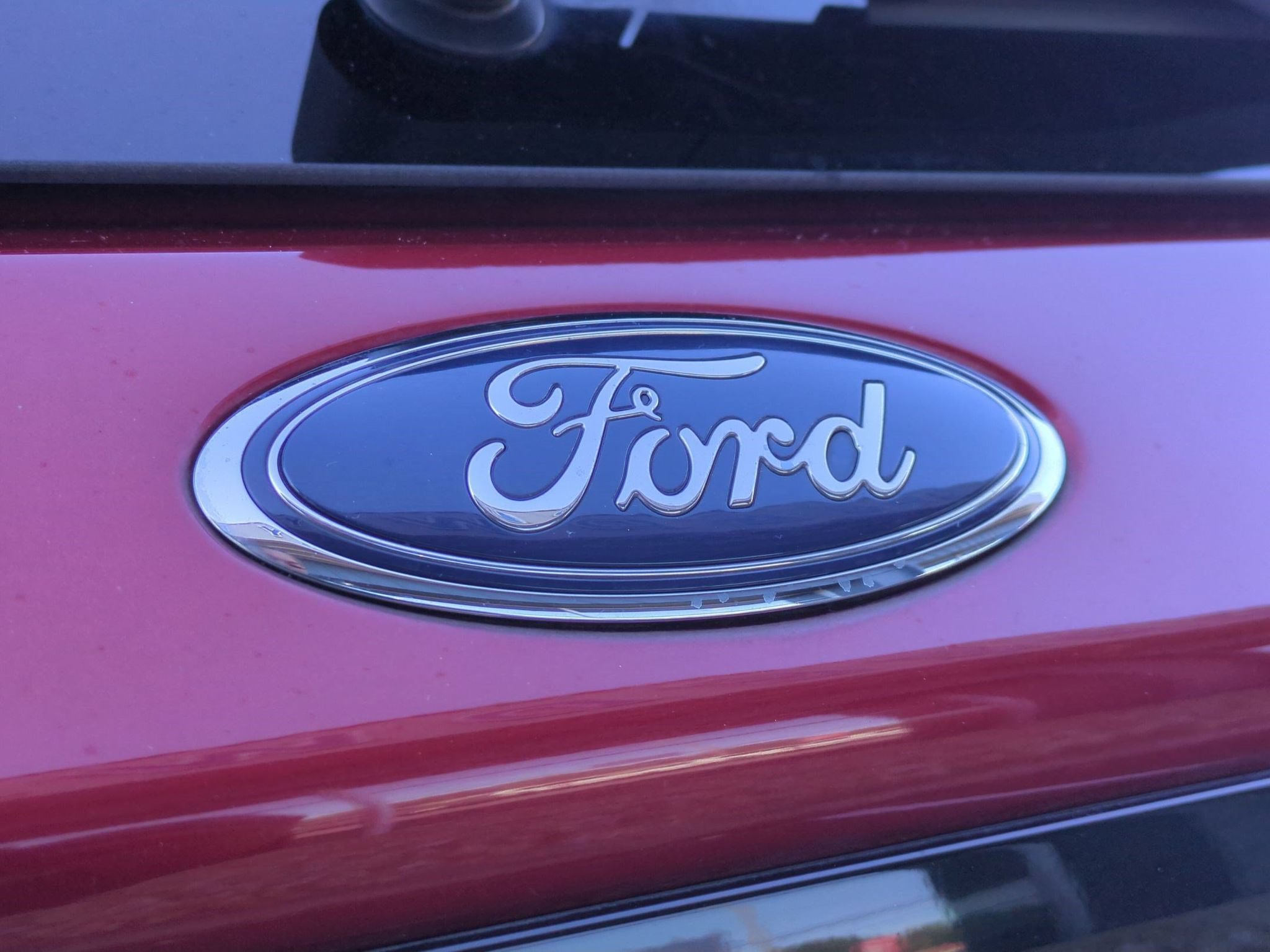 Certified 2023 Ford Explorer ST-Line w/ Class IV Trailer Tow Package RWD image 6