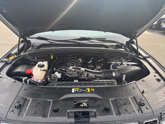 Used 2024 Jeep Grand Cherokee L Laredo image 28