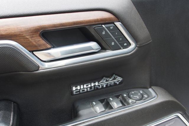 Used 2023 Chevrolet Silverado 1500 High Country w/ High Country Premium Package AWD/4WD image 20