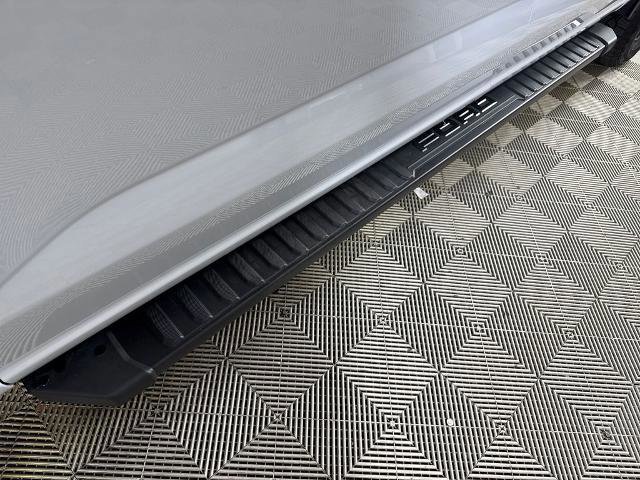 Certified 2025 Ford F150 XLT w/ Equipment Group 302A MID AWD/4WD image 10