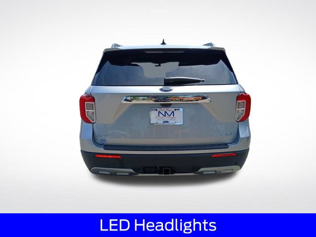 Certified 2023 Ford Explorer XLT w/ Equipment Group 202A AWD/4WD image 8