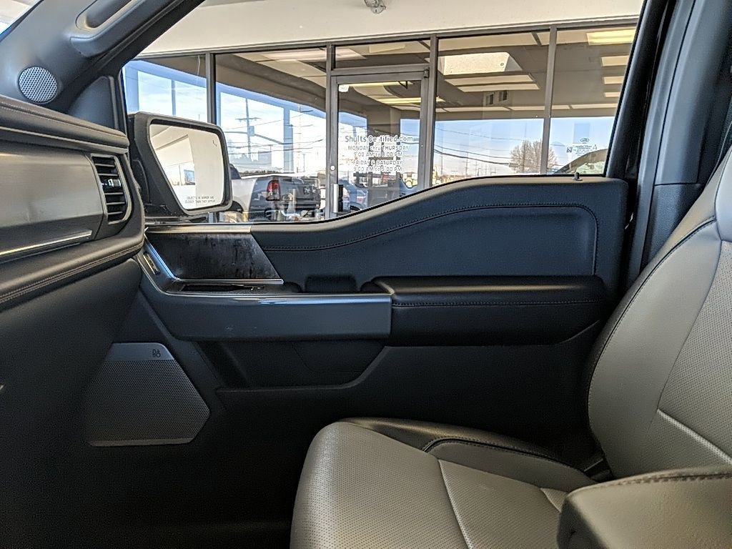 Certified 2022 Ford F150 Lightning Lariat image 23