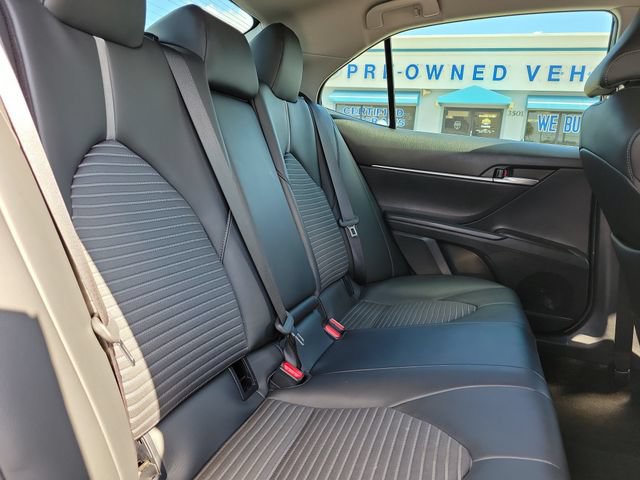 Used 2023 Toyota Camry SE FWD image 17