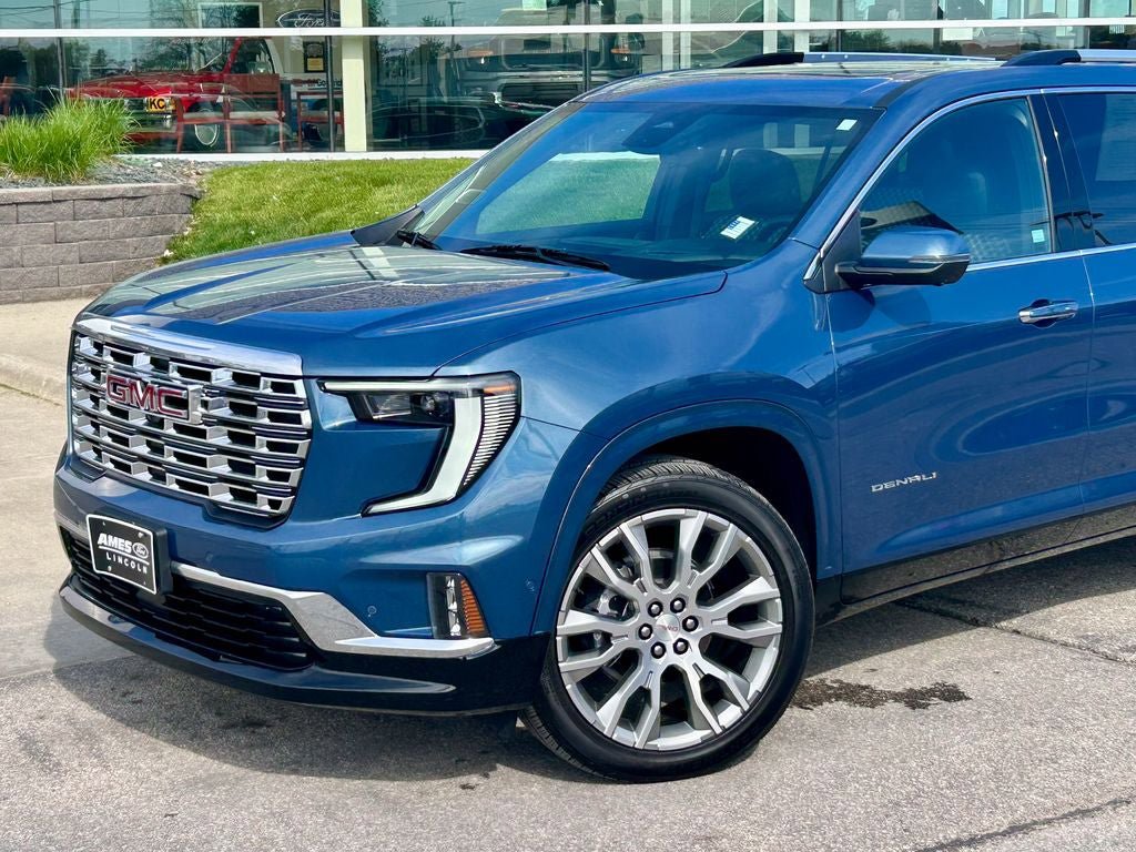 Used 2025 GMC Acadia Denali w/ Super Cruise Package AWD/4WD image 2