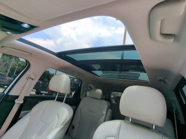Used 2022 Kia Sorento EX w/ Panoramic Sunroof Package FWD image 23