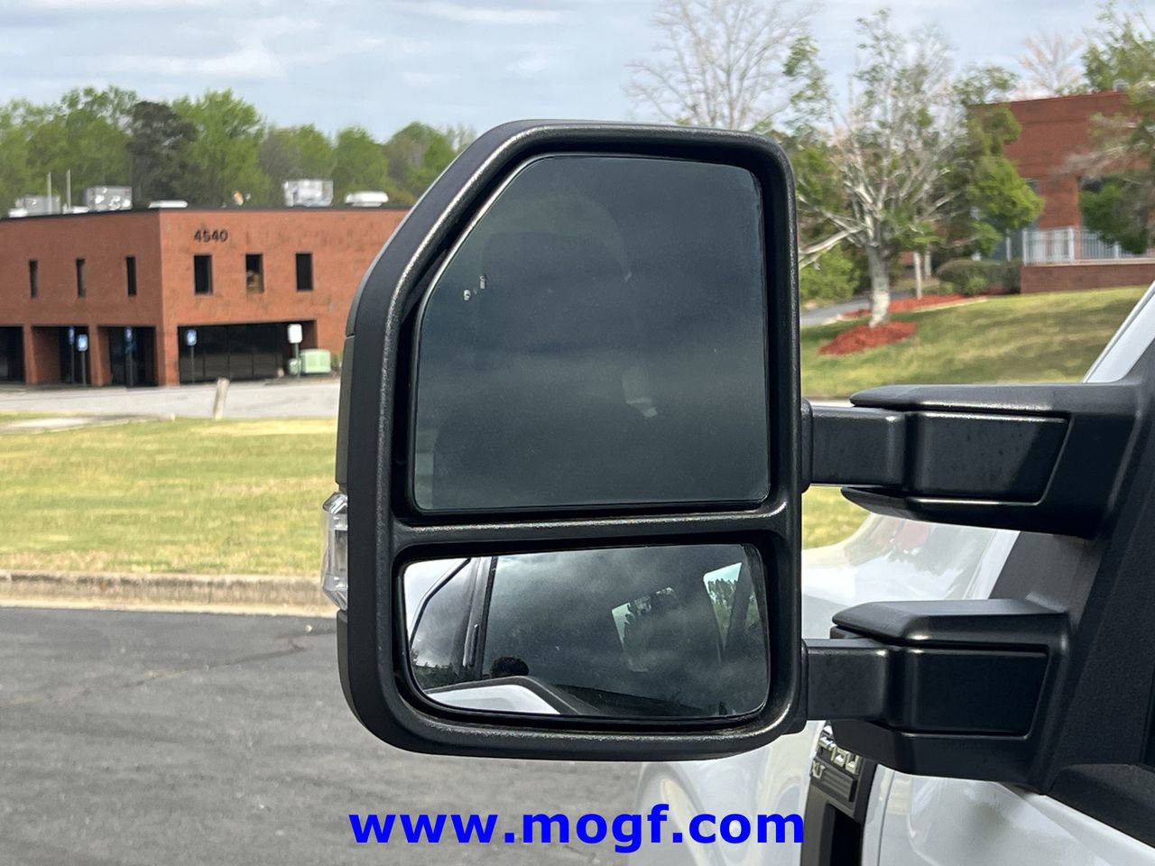 Certified 2022 Ford F150 XLT w/ Equipment Group 302A High image 30