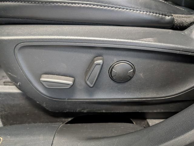 Certified 2024 Ford Escape Platinum AWD/4WD image 12