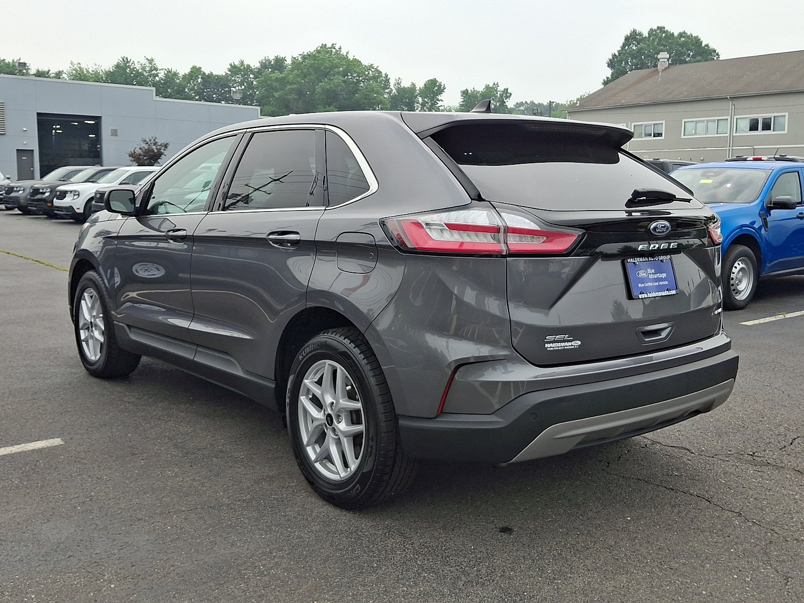 Certified 2024 Ford Edge SEL AWD/4WD image 5