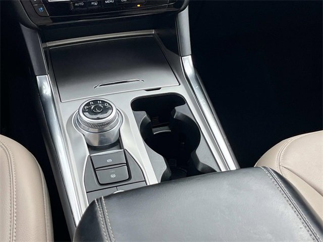 Certified 2023 Ford Explorer Limited w/ Limited Technology Package image 18