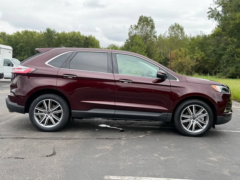 Certified 2024 Ford Edge Titanium w/ Equipment Group 301A AWD/4WD image 7