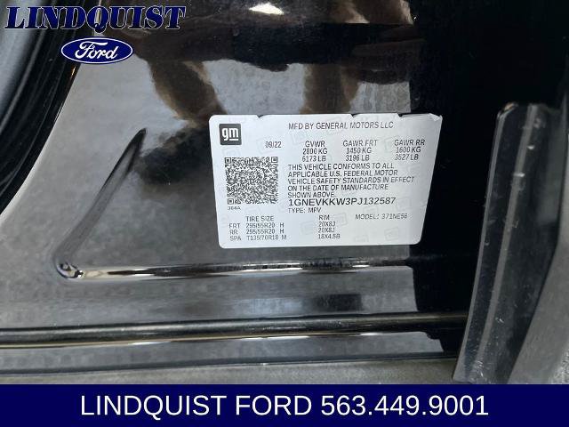Used 2023 Chevrolet Traverse Premier w/ Redline Edition AWD/4WD image 19