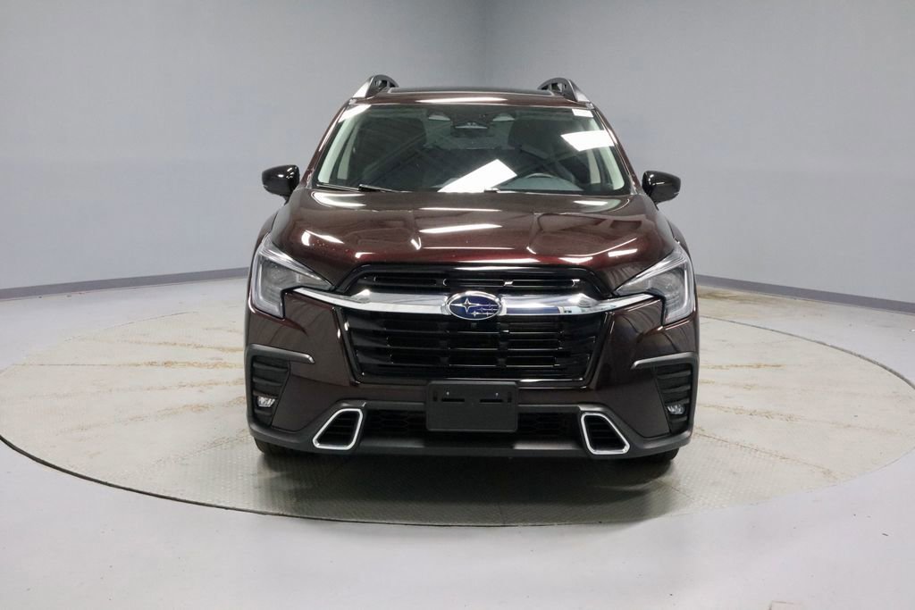 Used 2024 Subaru Ascent Touring image 8