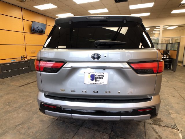 Used 2023 Toyota Sequoia Capstone AWD/4WD image 6