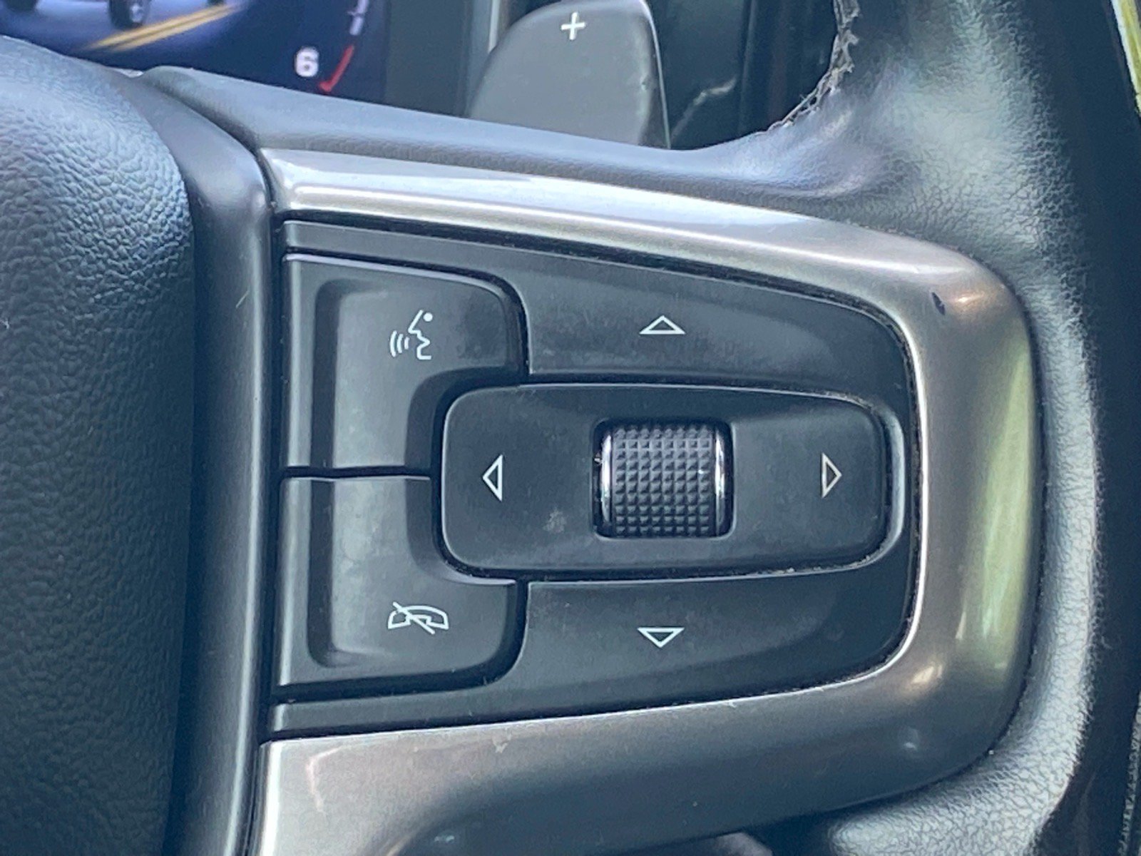 Used 2023 Chevrolet Silverado 1500 LT Trail Boss w/ Convenience Package II AWD/4WD image 13