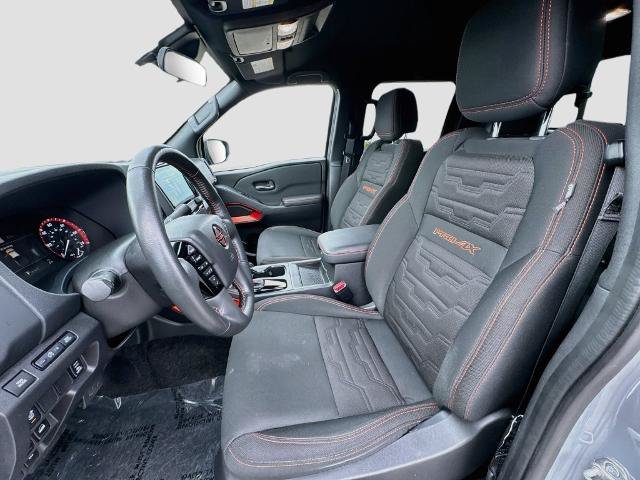 Used 2023 Nissan Frontier PRO-4X w/ Pro Convenience Package AWD/4WD image 18