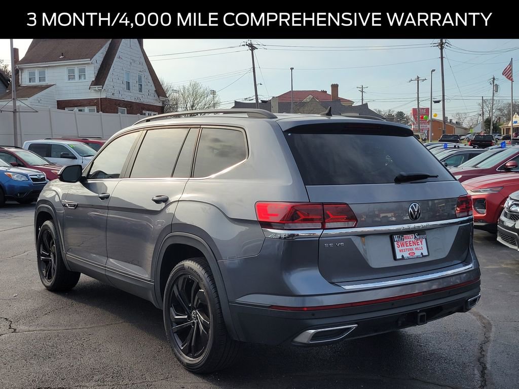 Used 2022 Volkswagen Atlas SE w/ Black Wheel Package image 3
