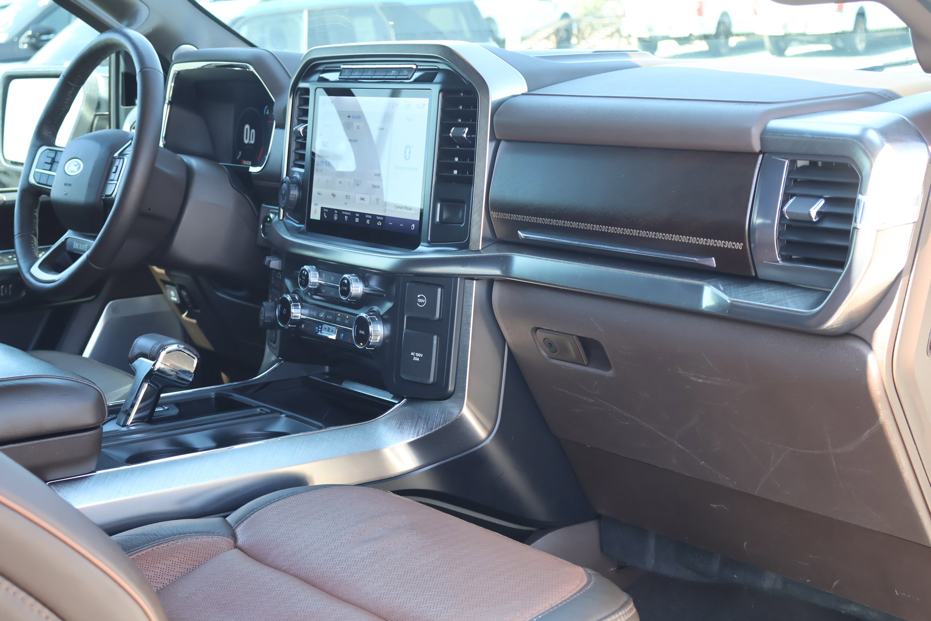 Certified 2022 Ford F150 King Ranch w/ Equipment Group 601A High image 38