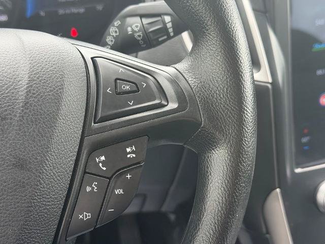 Certified 2022 Ford Edge SE w/ Black Appearance Package AWD/4WD image 17