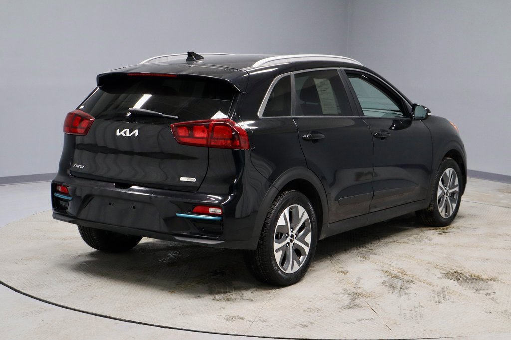 Used 2022 Kia Niro EX w/ Cold Weather Package image 5