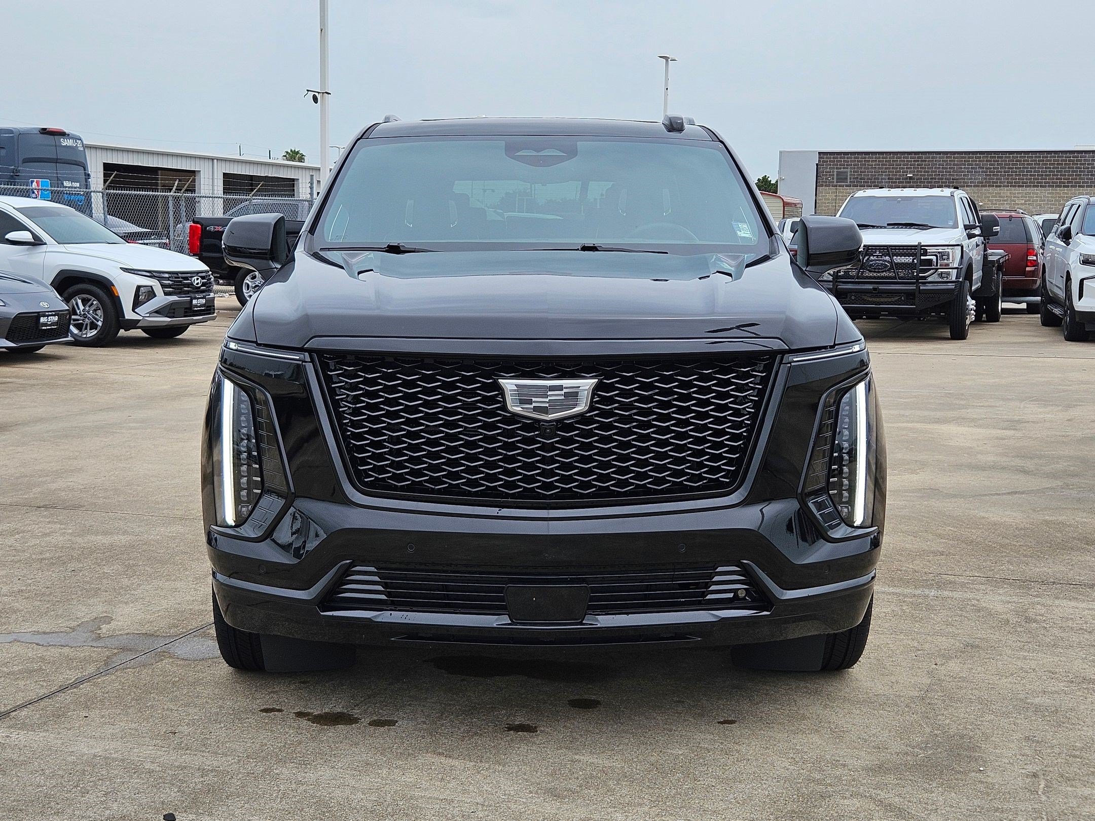 Used 2026 Cadillac Escalade Platinum Sport w/ LPO, ONYX Package AWD/4WD image 11