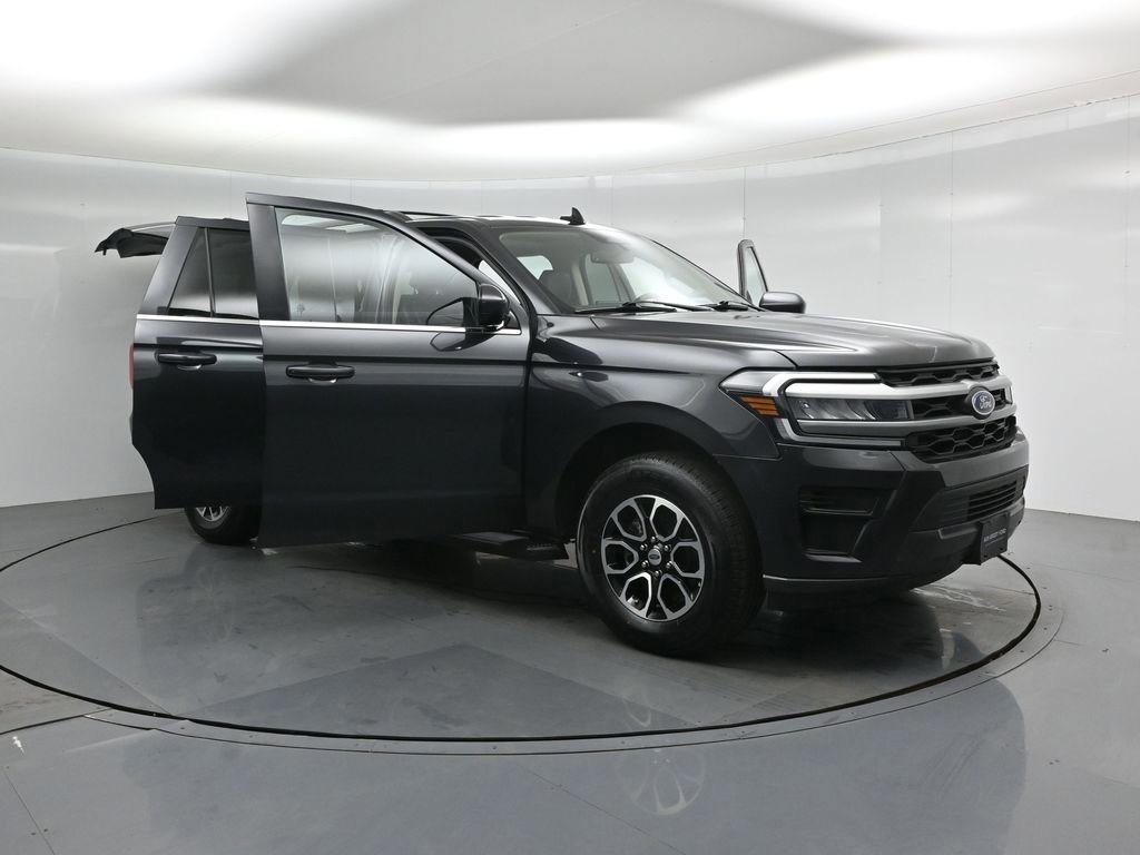 Certified 2024 Ford Expedition Max XLT image 54
