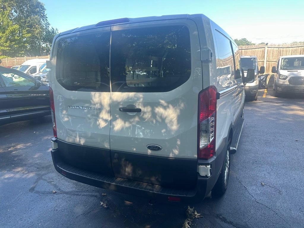 Certified 2025 Ford Transit 250 Low Roof w/ Exterior Upgrade Package RWD image 7