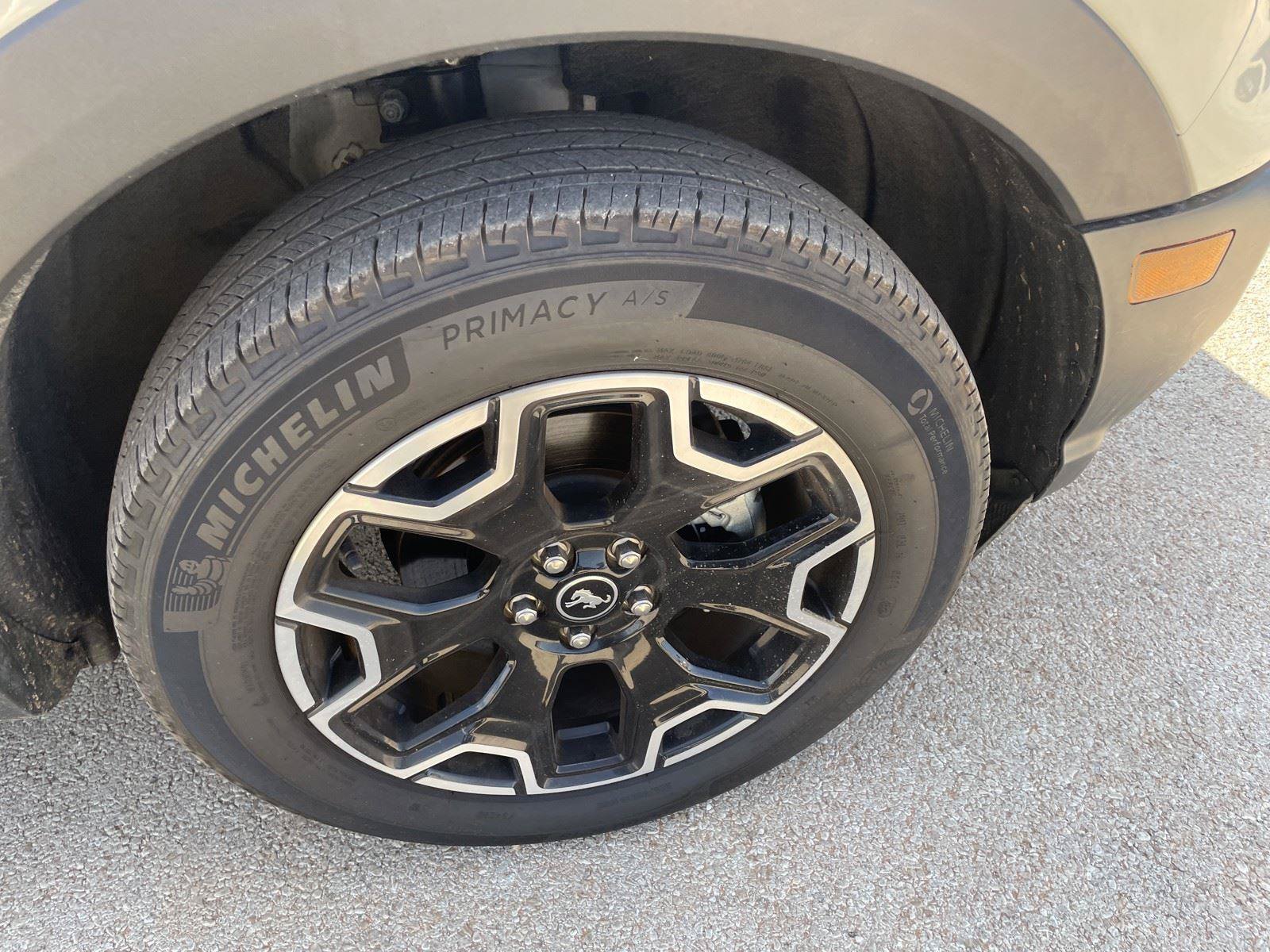 Certified 2025 Ford Bronco Sport Outer Banks w/ Outer Banks Tech Package+ AWD/4WD image 34